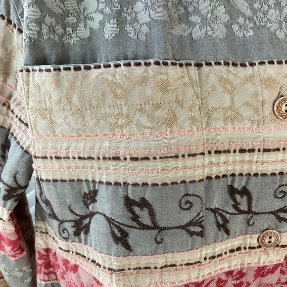 🎉 SALE Alfred Dunner Embroidered Chambray Jacket - Picture 4 of 5